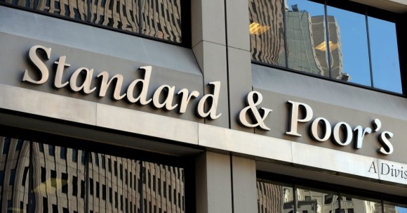 Standard & Poor's влоши оценката си за българските банки
