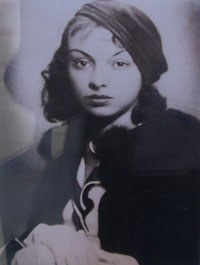 Яна Язова - черният ангел на българската литература