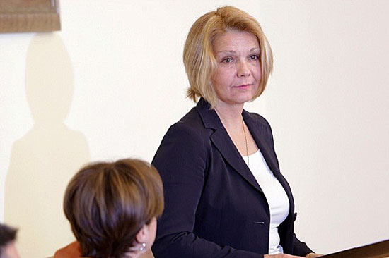 Юлиана Иванова поема енергийния регулатор