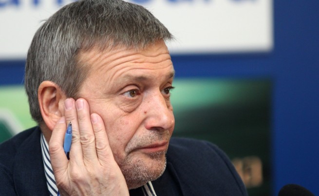 За шоково поскъпване на тока с 40% се обяви Красен Станчев