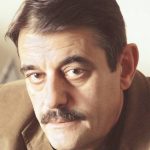 Евгени Петров