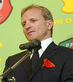 Гриша Ганчев ликвидира захарния си бизнес