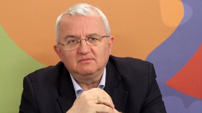 Румен Драганов прогнозира черна дупка в турския туризъм, ако информациите за изтегляне на 4 милиона руски туристи от южната ни съседка станат факт