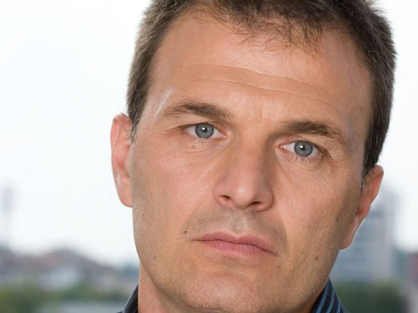 Светозар Гледачев, финансов анализатор
