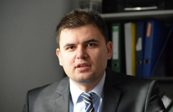 Лъчезар Богданов