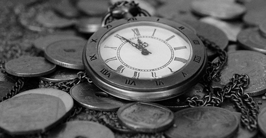 Мъчителното 100-годишно демонетизиране на българската икономика