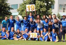 Шампионите на женското футболно първенство подкрепиха #SMS